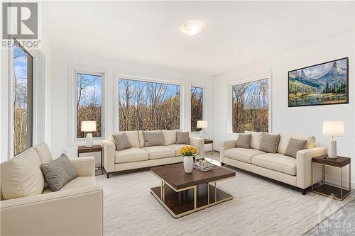 276 Antler Court, Almonte, ON - Indoor Photo Showing Living Room