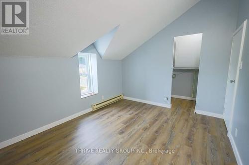 Upper - 211 Clarence Street, London, ON - Indoor Photo Showing Other Room