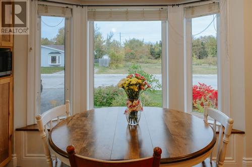 19 Johnson Street, Gander, NL - Indoor Photo Showing Dining Room