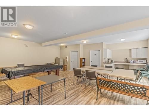 2288 Benvoulin Road Unit# 312, Kelowna, BC - Indoor Photo Showing Dining Room