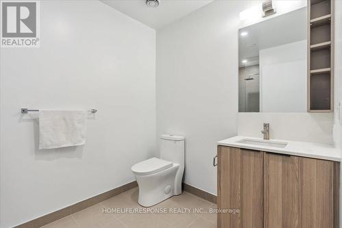 305 - 55 Mercer Street, Toronto, ON - Indoor Photo Showing Bathroom