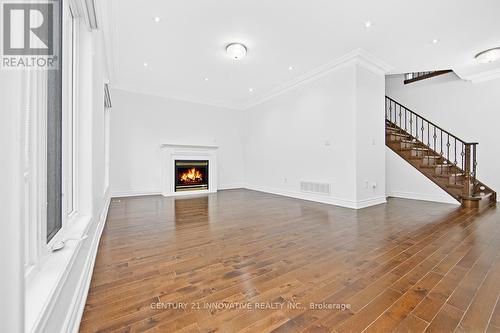 138 Alfred Paterson Drive, Markham, ON - Indoor With Fireplace