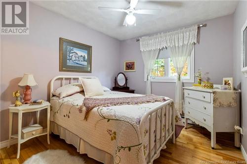 233 Hennessey Road, Moncton, NB - Indoor Photo Showing Bedroom