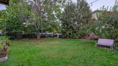 1008 Wilson Avenue, Kelowna, BC - Outdoor