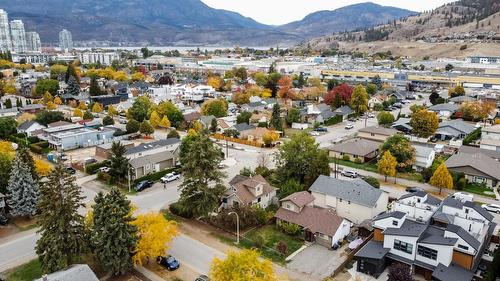 1008 Wilson Avenue, Kelowna, BC - Outdoor With View