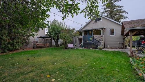 1008 Wilson Avenue, Kelowna, BC - Outdoor