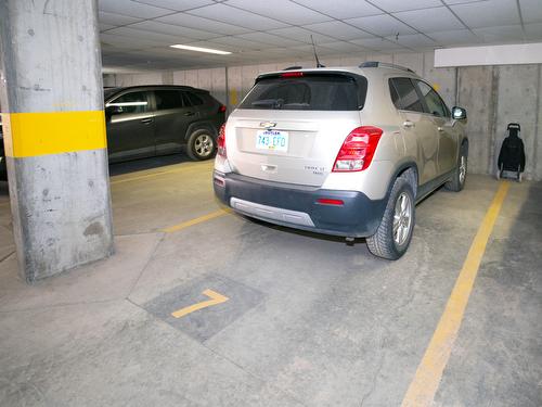 104-3805 30 Avenue, Vernon, BC - Indoor Photo Showing Garage