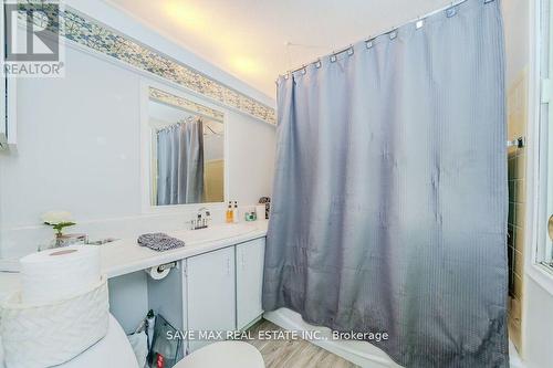 3 Wellington Street, Bracebridge, ON - Indoor Photo Showing Bathroom