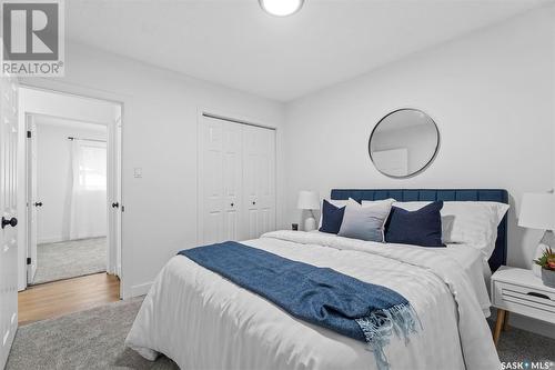 1411 Donald Street, Saskatoon, SK - Indoor Photo Showing Bedroom