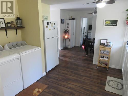 426 Main Street, Bishop'S Falls, NL - Indoor Photo Showing Laundry Room