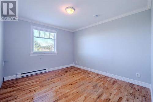 18 Byrnes Road, Paradise, NL - Indoor Photo Showing Other Room