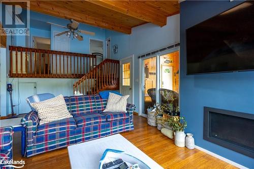 317 Haskett'S Drive, Georgian Bay, ON - Indoor Photo Showing Living Room With Fireplace