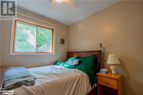 317 Haskett'S Drive, Georgian Bay, ON - Indoor Photo Showing Bedroom