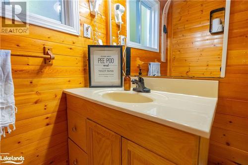 317 Haskett'S Drive, Georgian Bay, ON - Indoor Photo Showing Bathroom