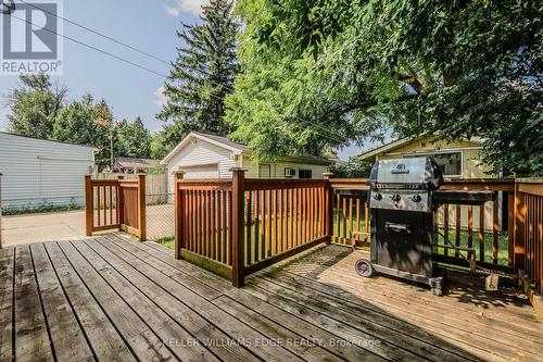 80 East 33Rd Street, Hamilton, ON - Outdoor With Deck Patio Veranda With Exterior