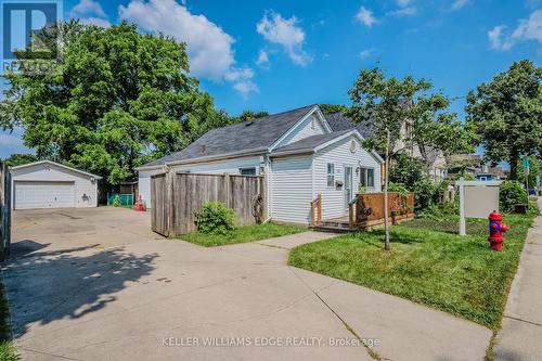 80 East 33Rd Street, Hamilton, ON - Outdoor