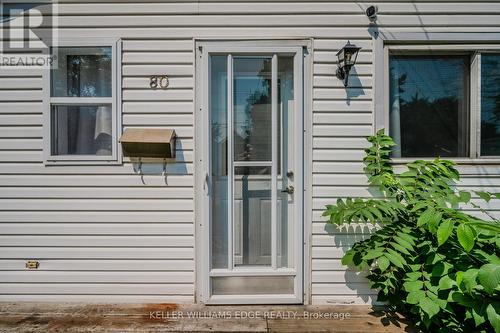 80 East 33Rd Street, Hamilton, ON - Outdoor With Exterior