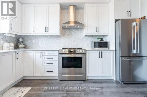 35 - 61 Soho Street, Hamilton, ON - Indoor Photo Showing Kitchen With Stainless Steel Kitchen With Upgraded Kitchen