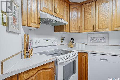 232 2301 Adelaide Street E, Saskatoon, SK - Indoor Photo Showing Kitchen