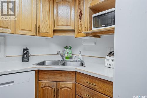 232 2301 Adelaide Street E, Saskatoon, SK - Indoor Photo Showing Kitchen With Double Sink