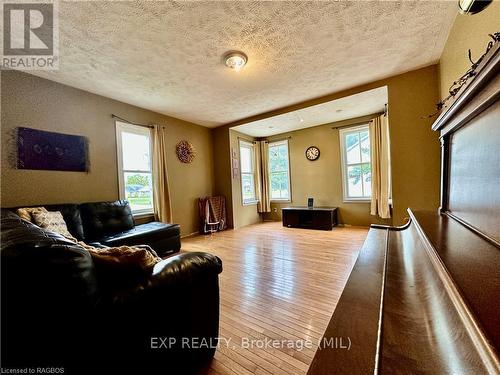 279 1St Avenue S, Arran-Elderslie, ON - Indoor