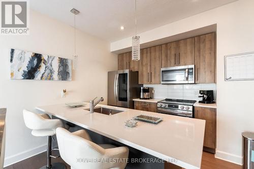 24 - 499 Sophia Crescent, London, ON - Indoor Photo Showing Kitchen