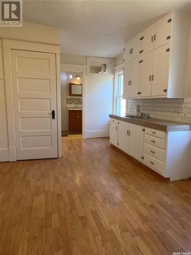 814 5Th Street, Estevan, SK - Indoor Photo Showing Kitchen