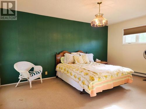 2260 Gerow Island Road, Burns Lake, BC - Indoor Photo Showing Bedroom