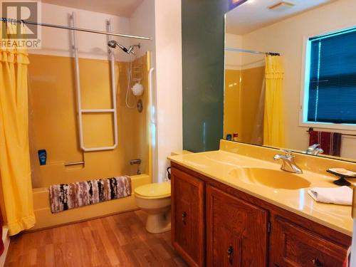 2260 Gerow Island Road, Burns Lake, BC - Indoor Photo Showing Bathroom