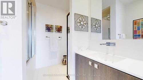 253 Roxton Road, Toronto, ON - Indoor Photo Showing Bathroom