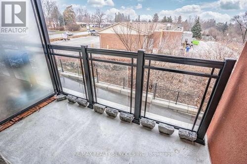 203 - 310 Broadway Avenue, Orangeville, ON - Outdoor With Balcony