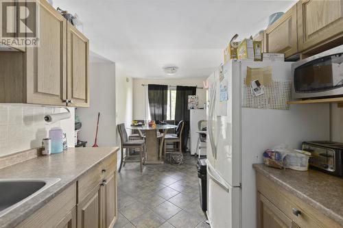 19 Silver Birch Dr, Sault Ste. Marie, ON - Indoor Photo Showing Kitchen