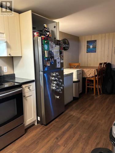 19 Silver Birch Dr, Sault Ste. Marie, ON - Indoor Photo Showing Kitchen