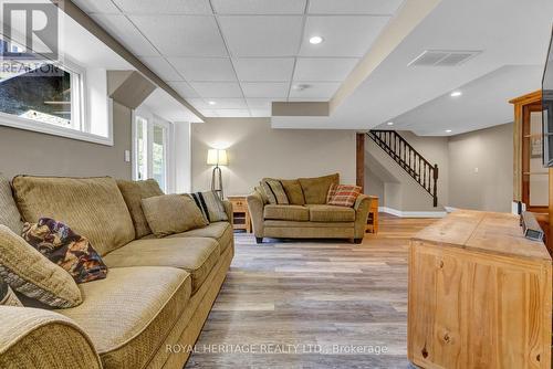 7994 Mill Street S, Port Hope (Garden Hill), ON - Indoor Photo Showing Bedroom