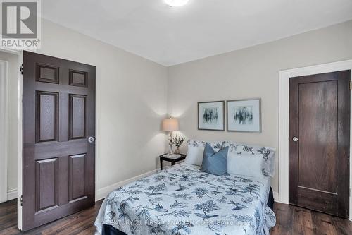 107 Oxford Street W, London, ON - Indoor Photo Showing Bedroom