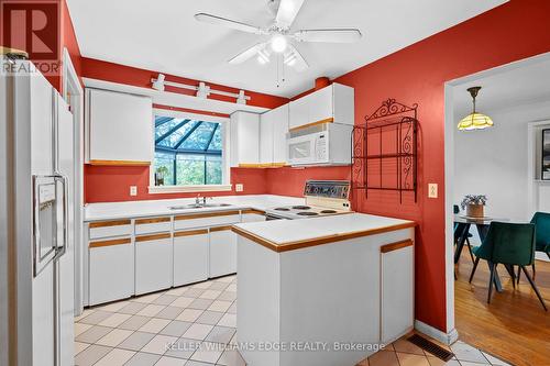 38 Osler Drive, Hamilton, ON - Indoor Photo Showing Kitchen With Double Sink