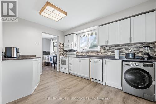 20 Lambert Place, Kitchener, ON - Indoor Photo Showing Laundry Room