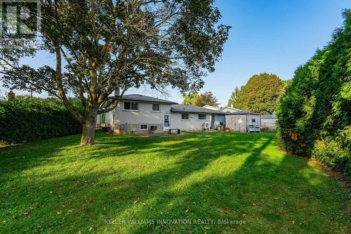 20 Lambert Place, Kitchener, ON - Outdoor With Backyard