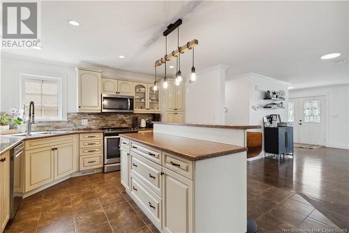 36 Blackstone Drive, Moncton, NB - Indoor Photo Showing Kitchen