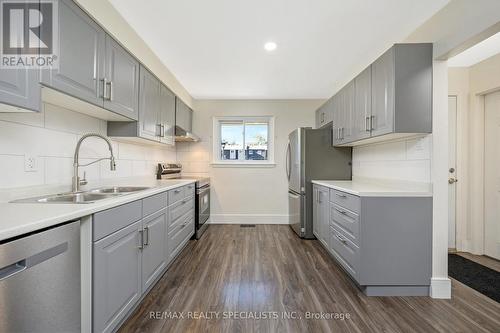 2 - 1294 Guelph Line, Burlington, ON - Indoor Photo Showing Kitchen With Double Sink