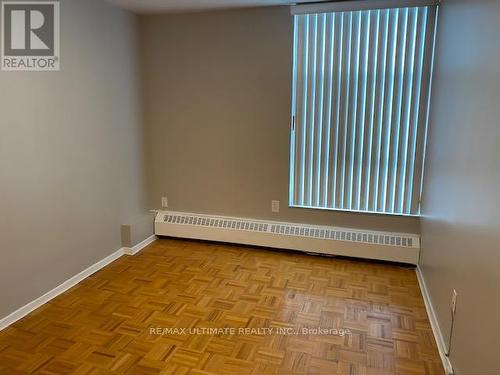 302 - 44 Longbourne Drive, Toronto, ON - Indoor Photo Showing Other Room