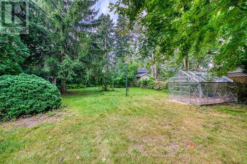 428 Henderson Road, Burlington, ON - Outdoor