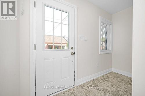 137 Peter Street, Hamilton, ON - Indoor Photo Showing Other Room