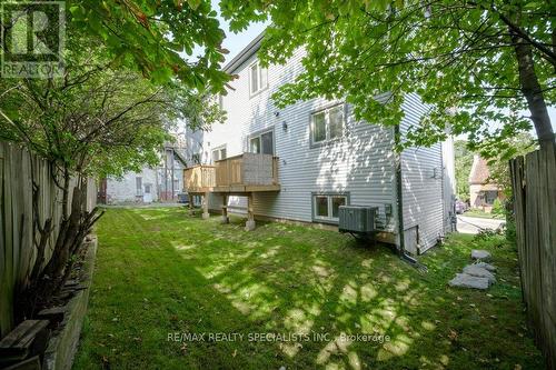 137 Peter Street, Hamilton, ON - Outdoor With Exterior