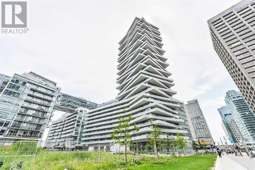 1004 - 15 Queens Quay E, Toronto, ON - Outdoor With Facade