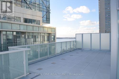 1004 - 15 Queens Quay E, Toronto, ON - Outdoor