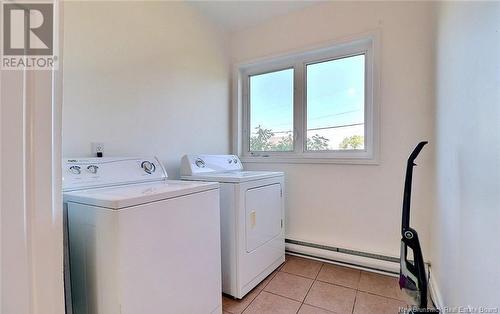 34 Riverside Drive, Shediac, NB - Indoor Photo Showing Laundry Room