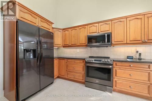 25 Shewman Road, Brighton, ON - Indoor Photo Showing Kitchen