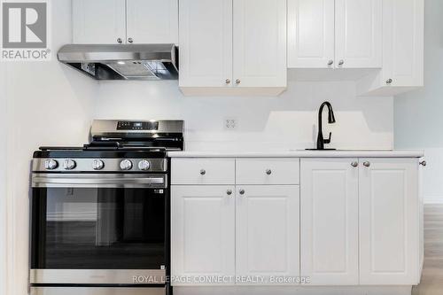 Suite 5 - 307 Pacific Avenue, Toronto, ON - Indoor Photo Showing Kitchen