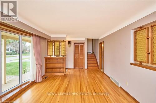 73 Pinehurst Drive, Welland, ON - Indoor Photo Showing Other Room